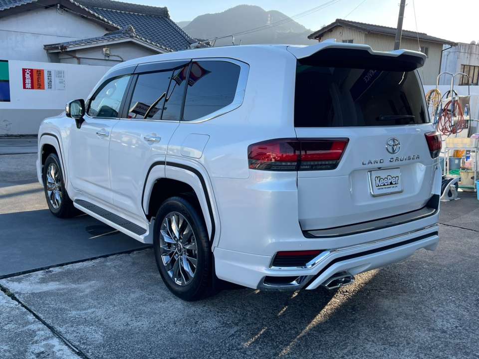 トヨタ・ランドクルーザー300