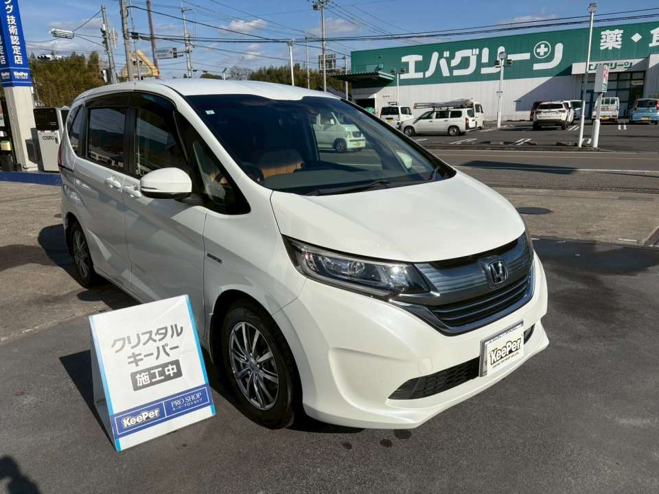 クリスタルキーパー施工＋フッ素ガラスコーティング（フロント）｜ホンダ フリード｜和歌山県橋本市