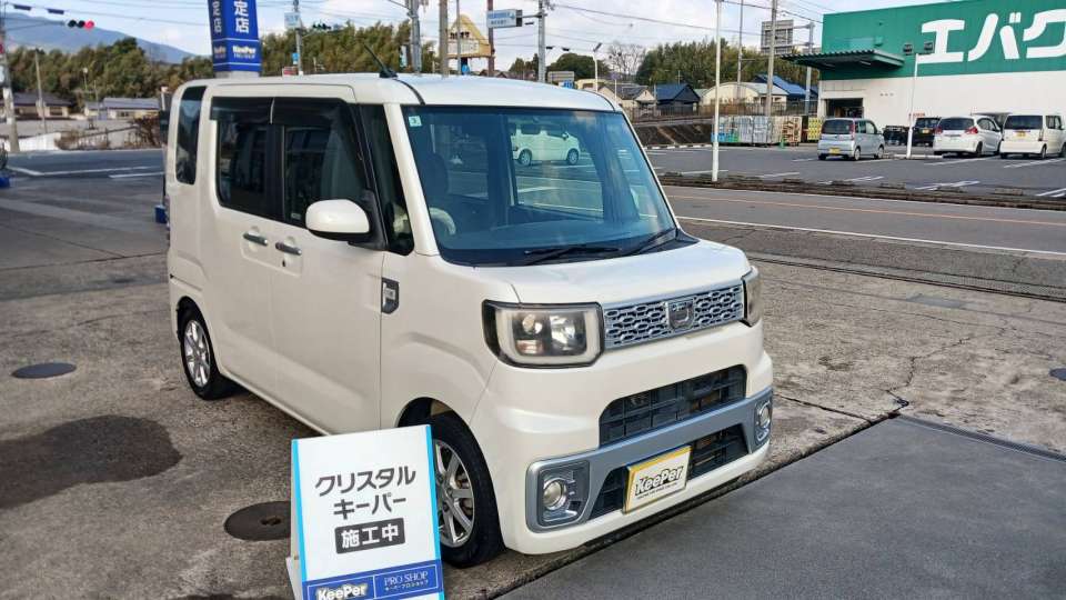 クリスタルキーパー施工後、透明感のあるツヤが全体に広がり、明るい印象に仕上がりました。