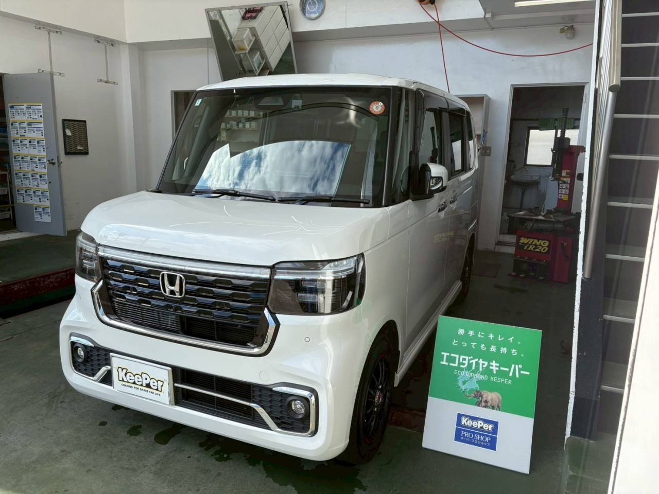 Bメンテナンスでエコダイヤ本来の性能をリフレッシュ。 ツヤ・撥水・防汚性能を整え直すことで、 日常使用でもキレイが長持ちする状態に仕上げています。 コーティング後の状態維持や定期ケアをご検討の方にもおすすめです。 🗓 空き状況の確認・ご予約はお早めに。