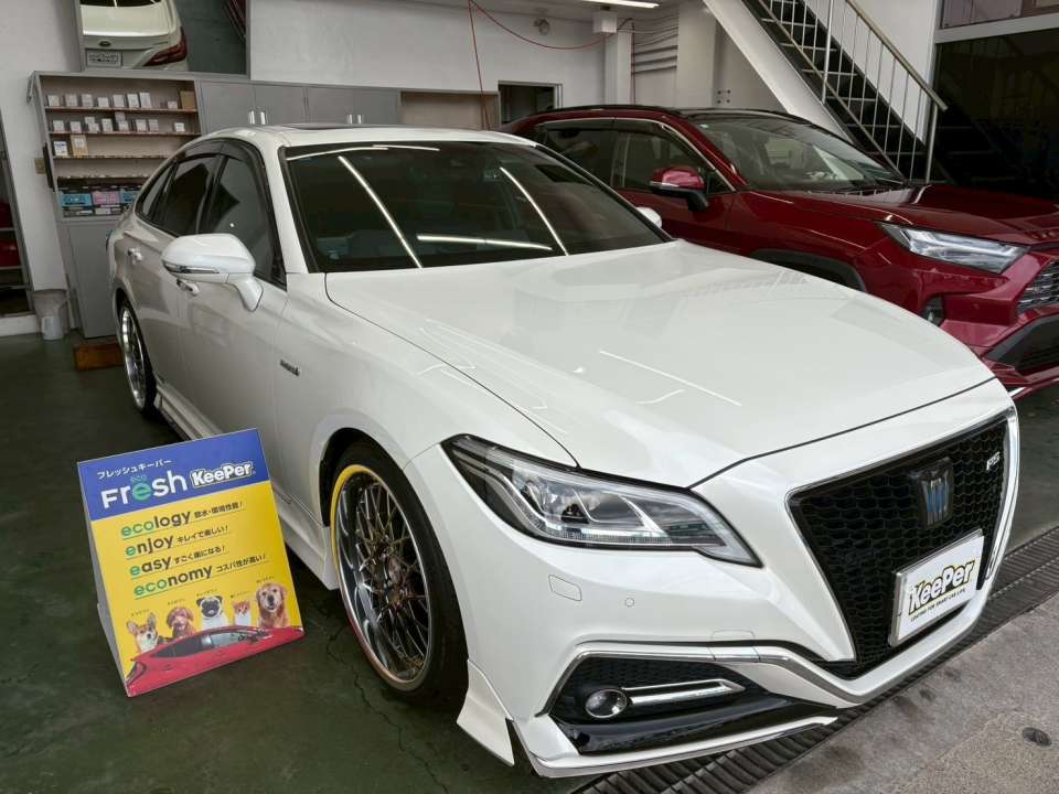 フレッシュキーパー施工｜トヨタ クラウン RS｜ホイール＆フッ素ガラス全面・鉄粉除去