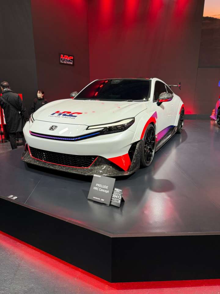 車両 サイドビュー