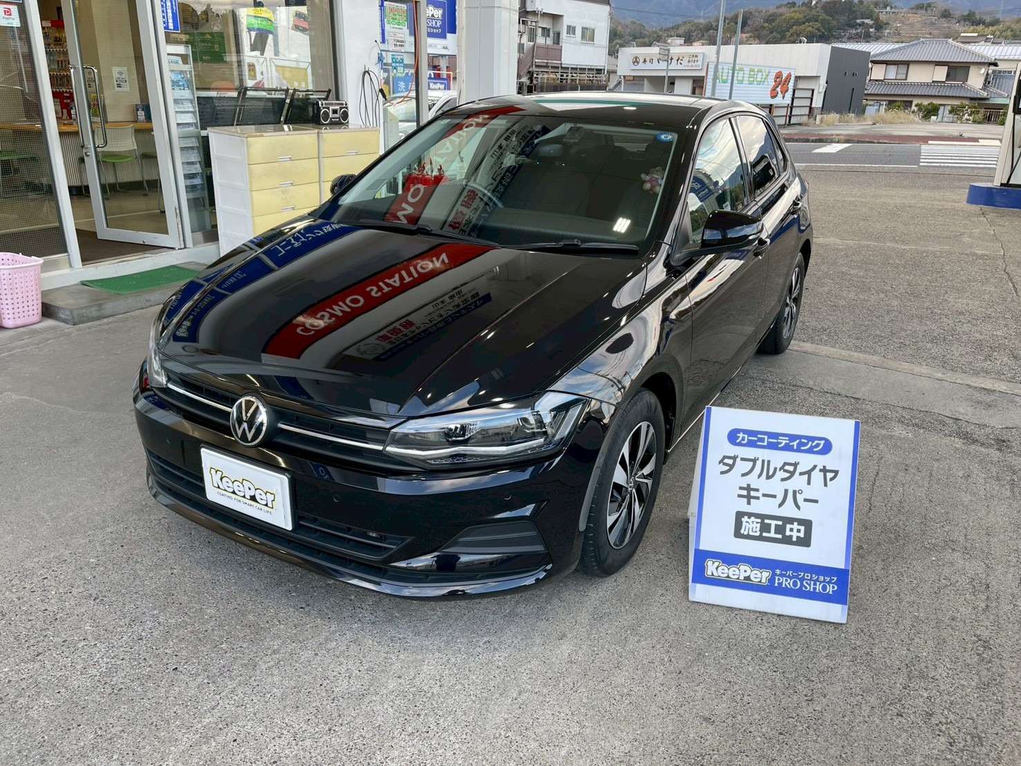 ボディ全体に均一なツヤが戻り、 深みのある光沢がしっかりと出ました。  Bメンテナンスにより、 防汚性も回復し、 キレイな状態を保ちやすくなっています🚗✨