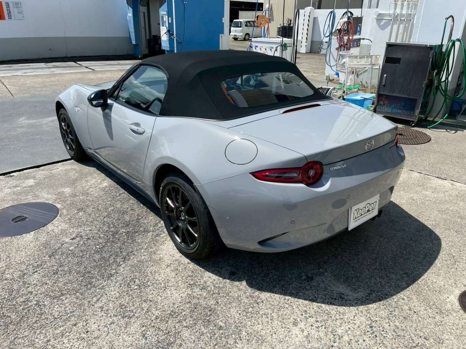 リア周りまでしっかりコーティングされ、ボディ全体の統一感がアップ。 汚れが付きにくくなり、普段のお手入れもぐっと楽になります。