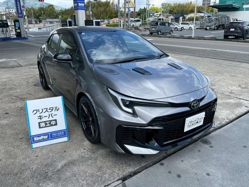 クリスタルキーパー施工＋フッ素ガラス全面＋マットホイールコーティング｜トヨタ GRカローラ