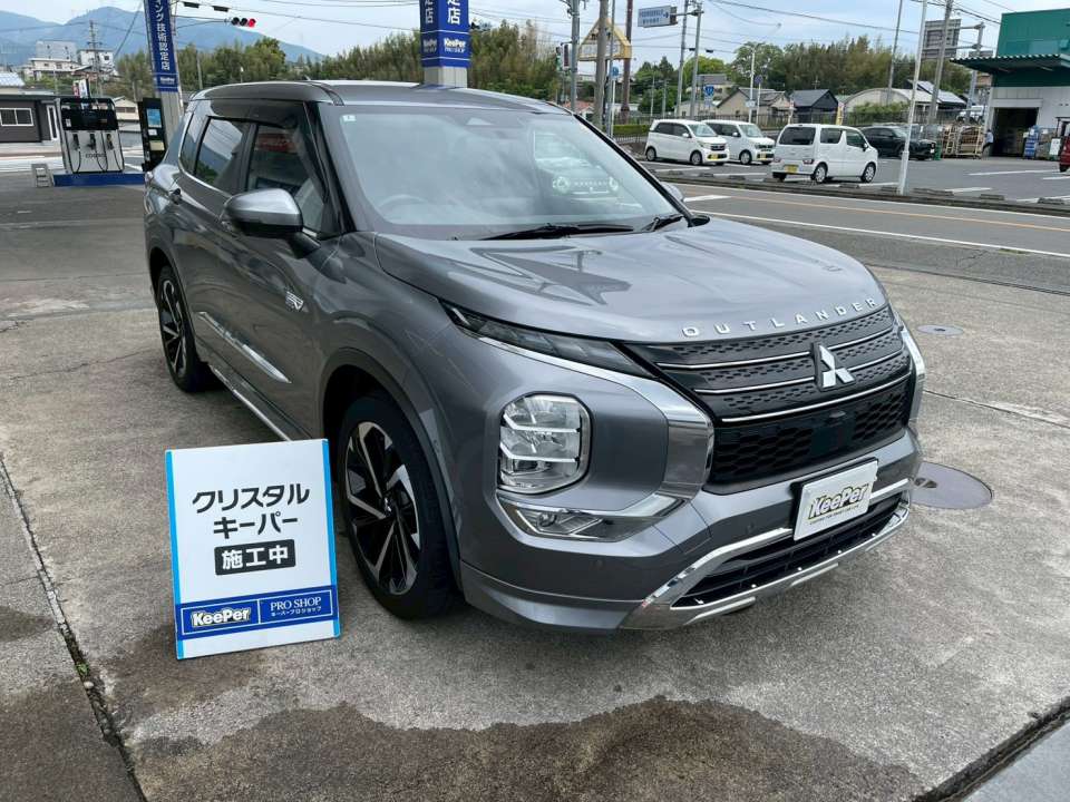 クリスタルキーパー施工｜三菱 アウトランダー グレーボディ