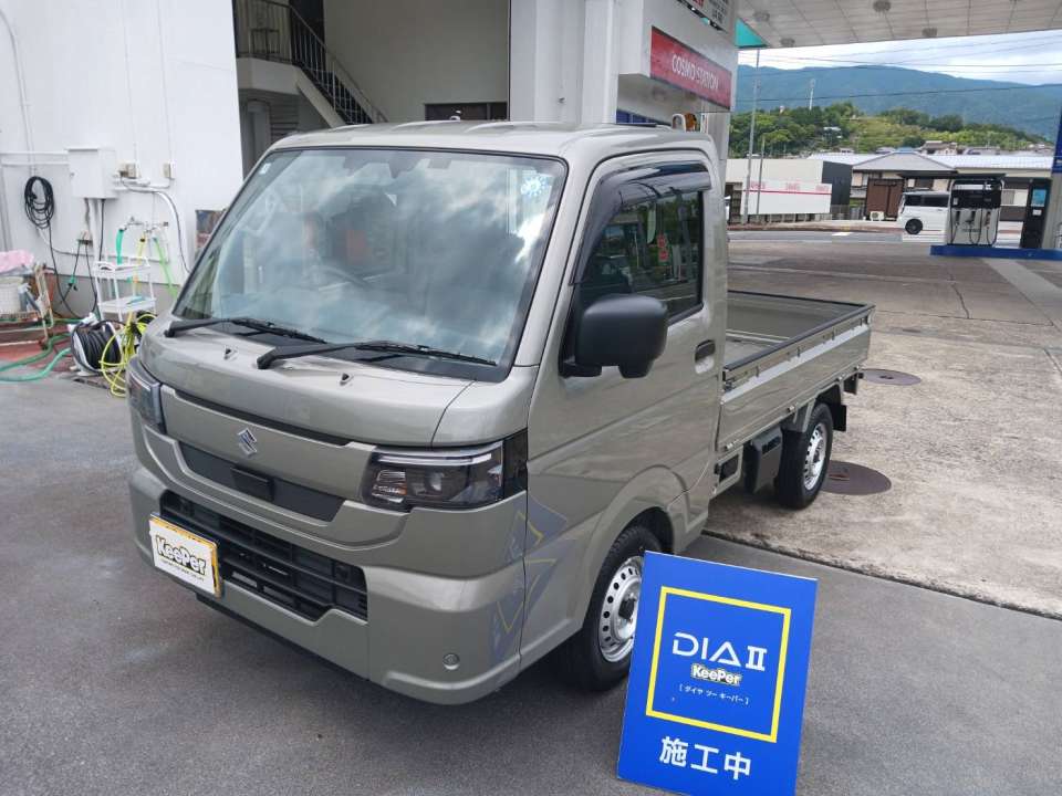 スズキ キャリイにダイヤⅡキーパー施工｜仕事で使う軽トラックにも深い艶と高い防汚性能